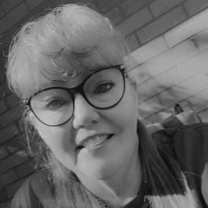 Meet your Posher, Karla